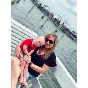 Meet your Posher, Monica